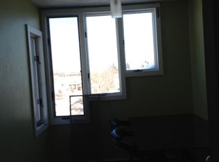 191 Court St APT 3, Plymouth, MA 02360