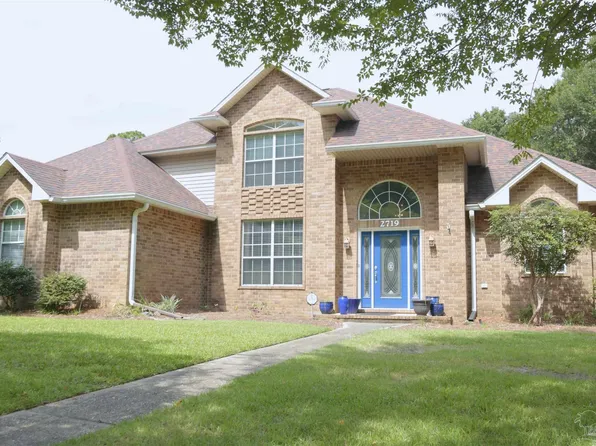 2719 Ashbury Ln, Cantonment, FL 32533