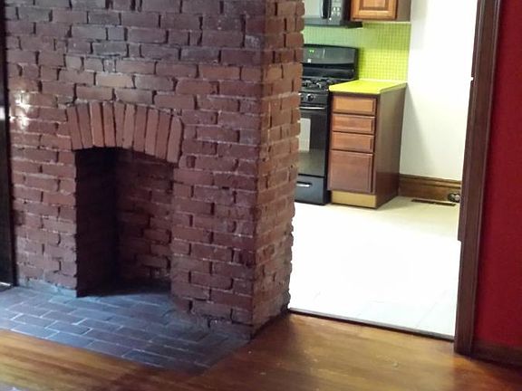 Dining room, fireplace