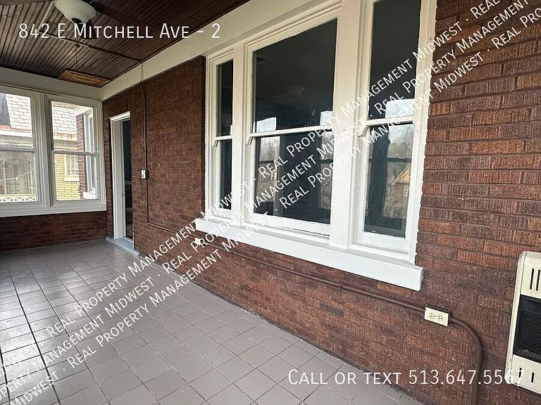 842 E Mitchell Ave #2 — Photo 4
