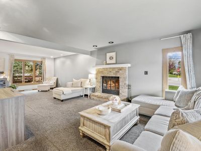 4305 S Todd DRIVE, Milwaukee, WI, 53228