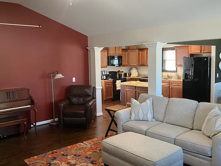 627 Fountainbrook Ln — Photo 6