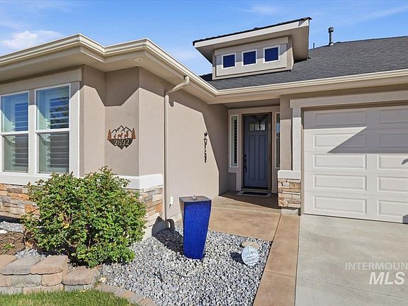 4th image of 2892 E Lawton Dr