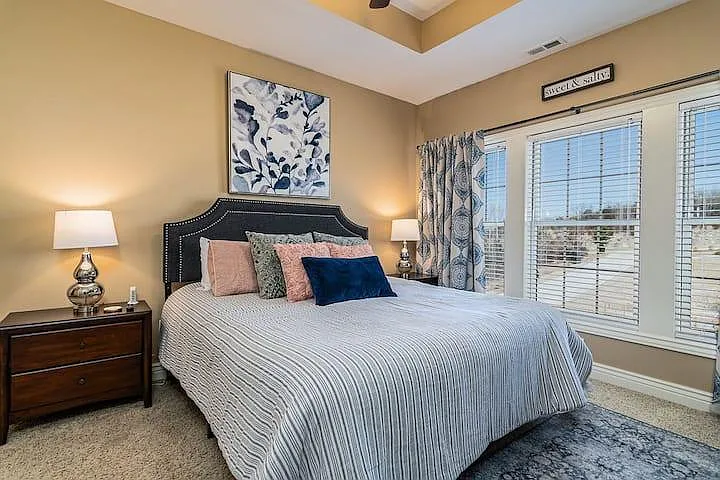 132 Lugano Ln — Photo 6