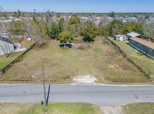 7521 Harvey St, Panama City, FL 32404
