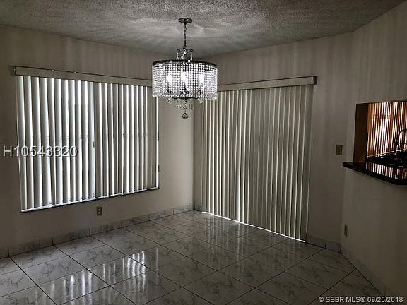 5th image of 2755 River Run Cir E