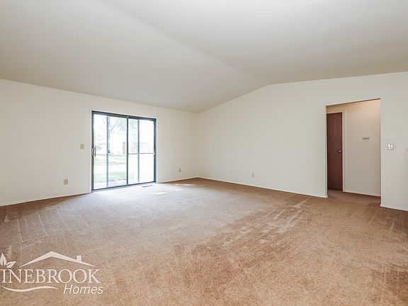 3rd image of 6308 Rolling Glen Dr