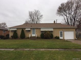 1 Little Ln, Buffalo, NY 14227