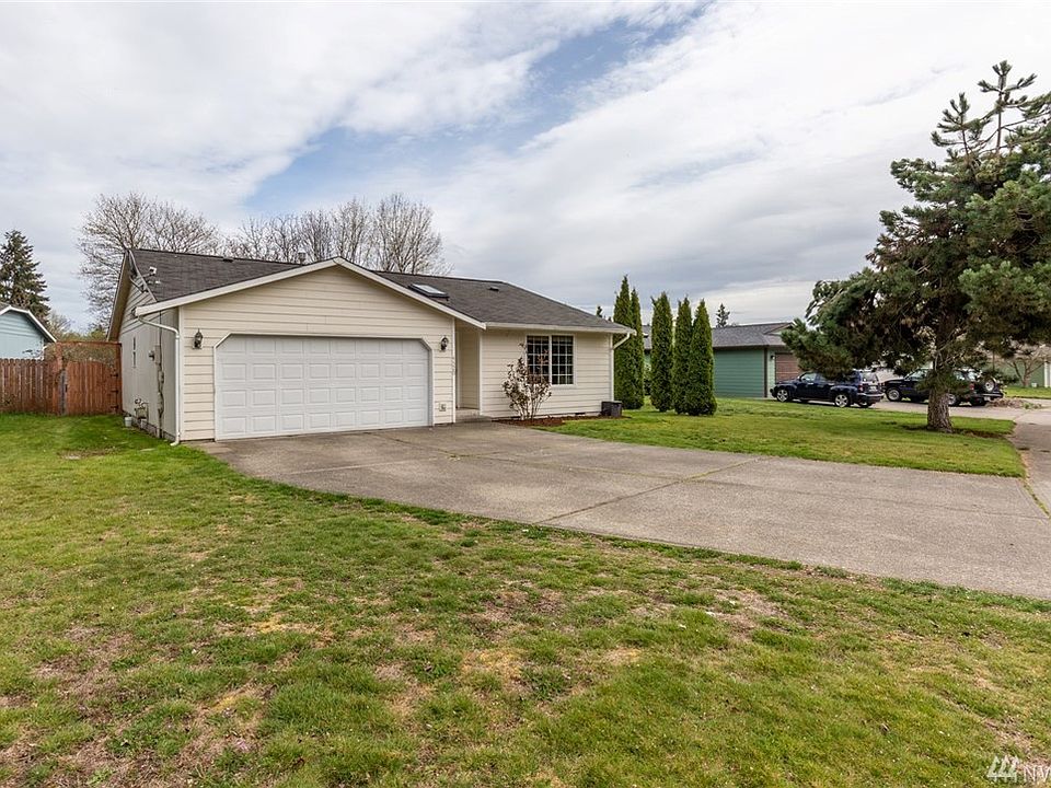 1st image of 4520 Stikes Dr SE