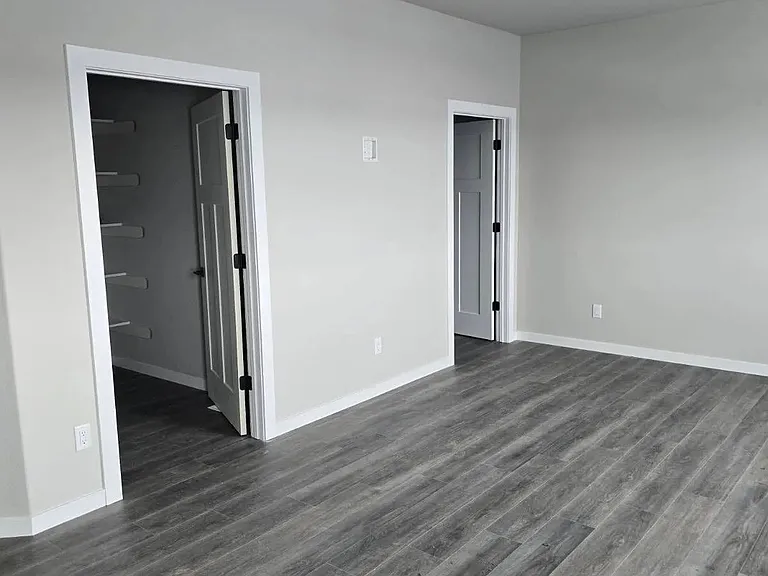 Welcome to Paradise Valley Townhomes, where modern living meets comfort. This spacious layout features sleek flooring, ample natural light, and stylish finishes. Make it your haven today! Contact us for a personal tour and see your new home.