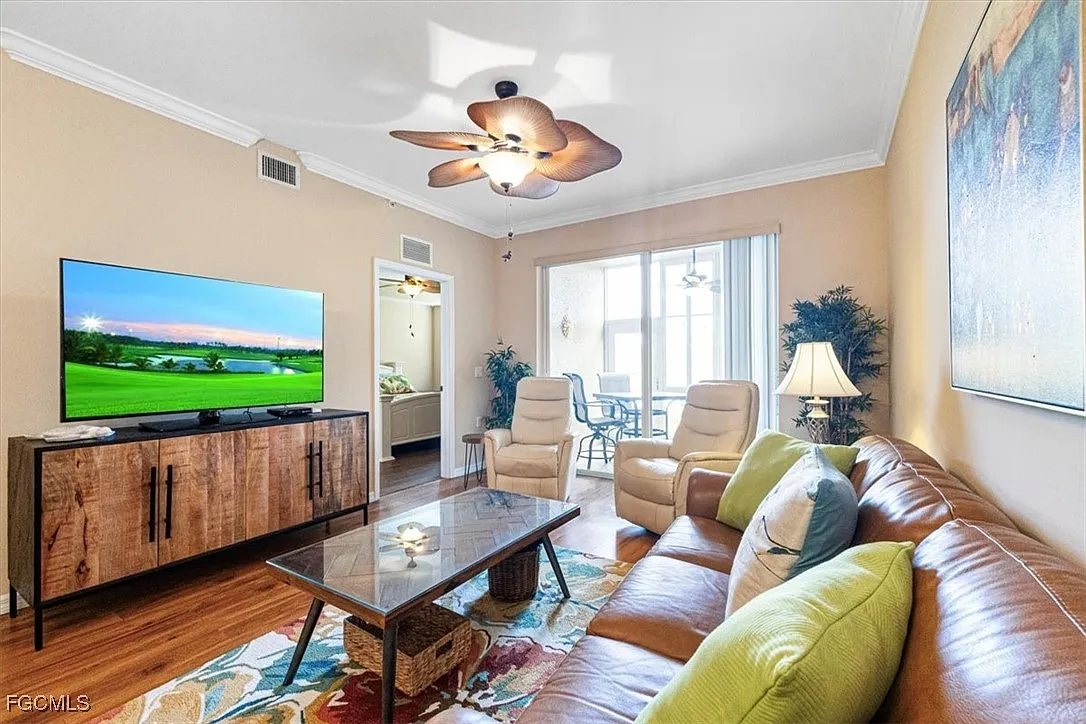 2 bed, 2.0 bath, 1095 sqft, $2,500 — Photo 1