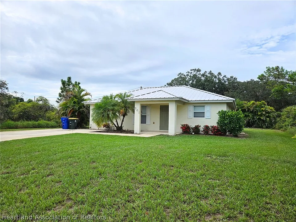 501 Briar Glen Rd