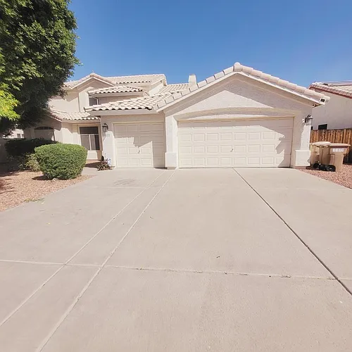8720 W Kathleen Rd Photo 1