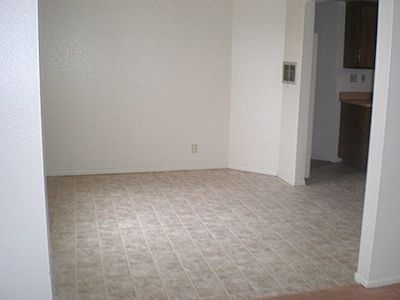 2nd image of 3138 W 139th St APT 8
