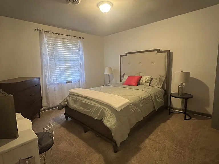 2301 Dalebrook Ct #B — Photo 2