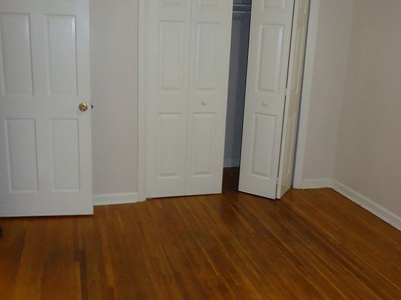 5th image of 104 Belle Homme Dr