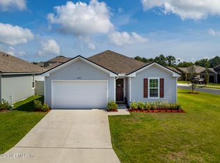 2201 Willow Springs Dr, Green Cove Springs, FL 32043