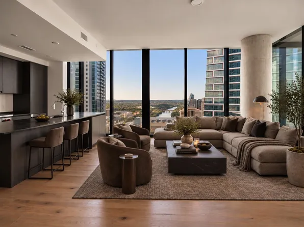 610 Davis St #3308, Austin, TX 78701
