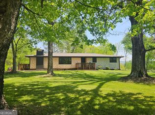 9351 Henderson Mountain Rd, Fairmount, GA 30139