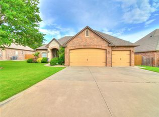 13145 Red Oak Dr, Choctaw, OK 73020