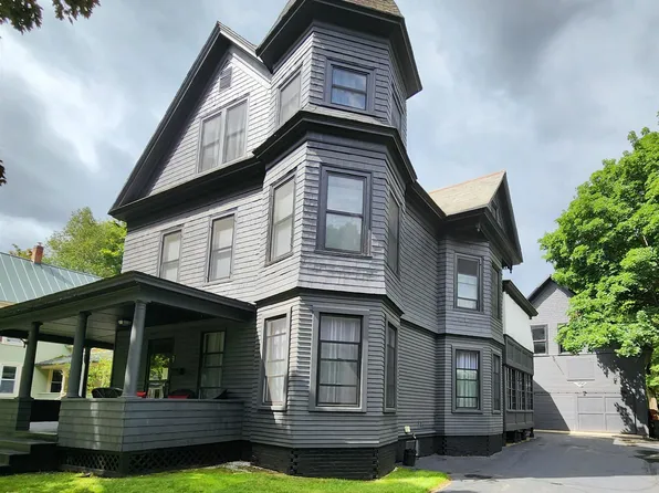 9 Burnside Street, Lancaster, NH 03584