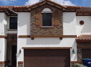 16535 SW 42nd Way, Miami, FL 33185