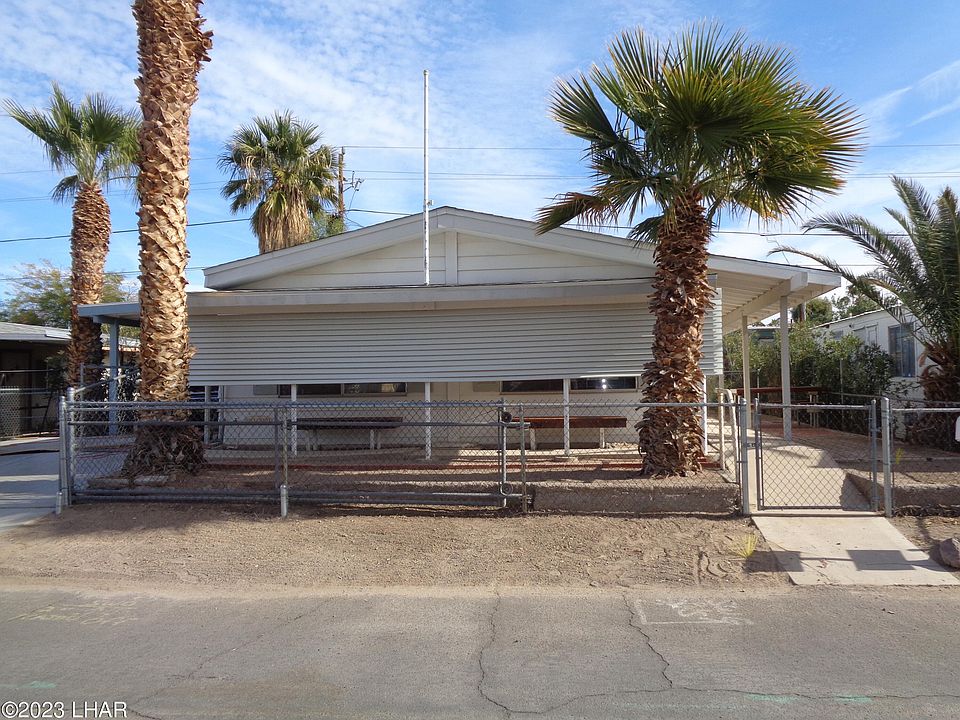 1st image of 2112 Santa Cruz Ave