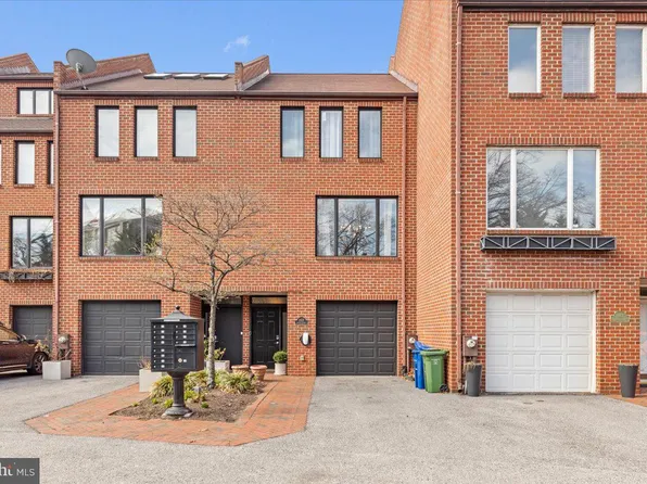 2409 Boston St, Baltimore, MD 21224