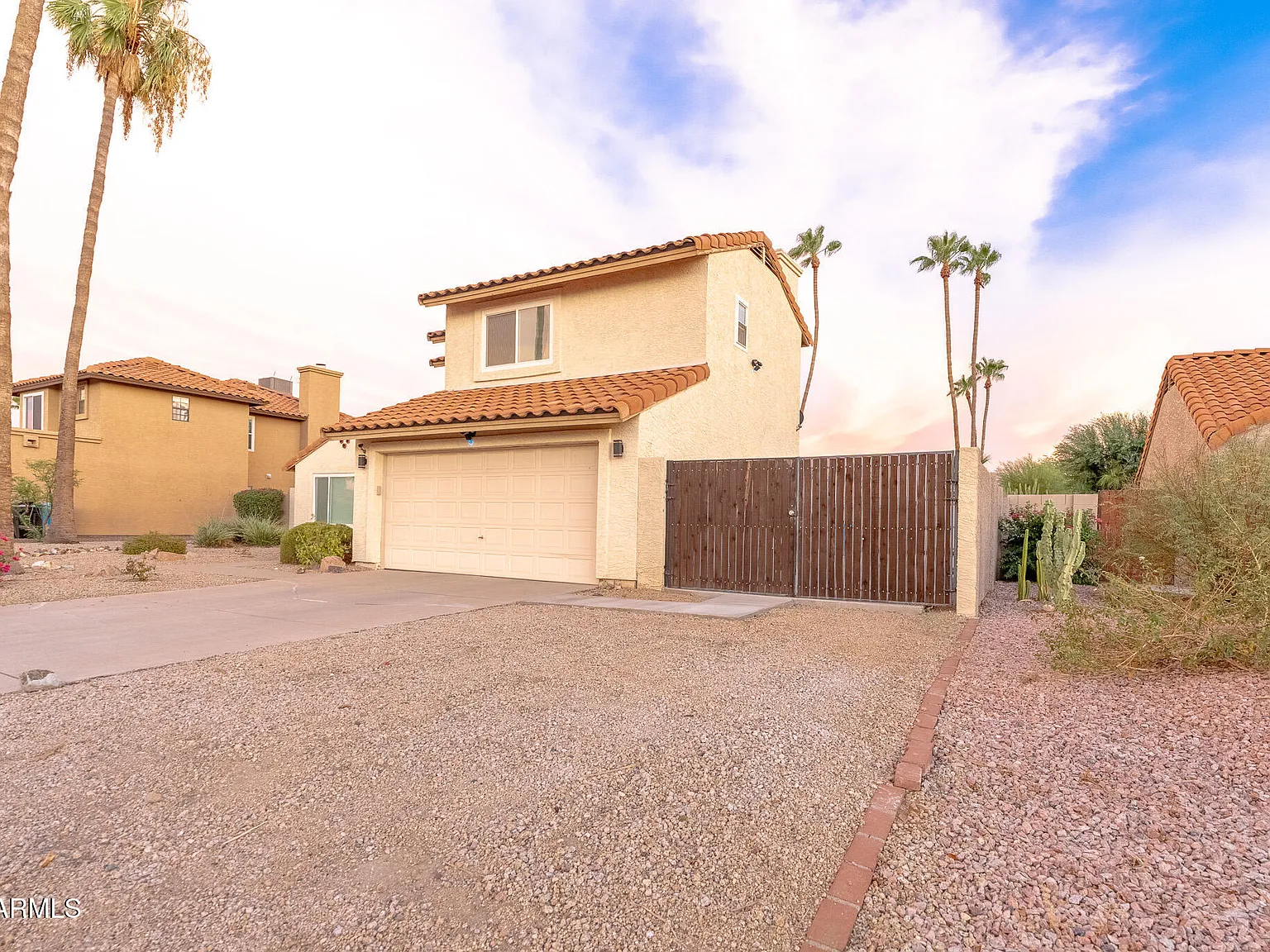 3 bed, 2.5 bath, 2037 sqft, $3,775 — Photo 4