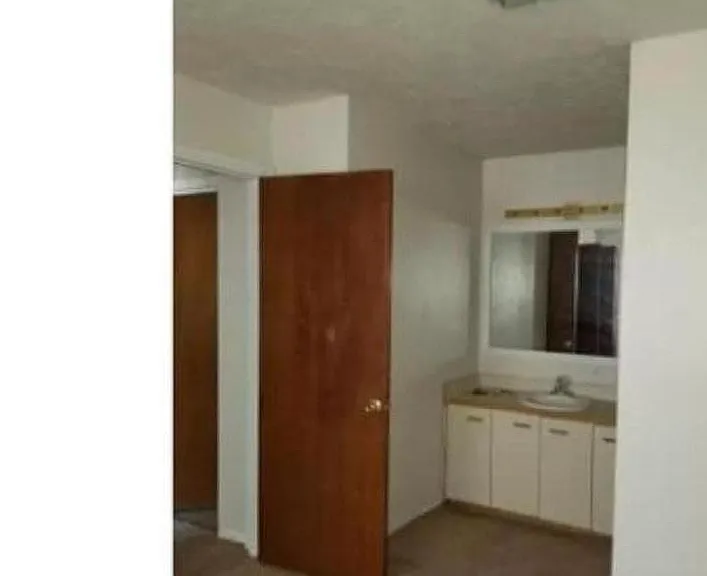 6748 Willowbrook Dr #6 — Photo 3
