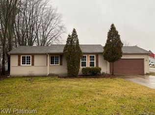 3039 Beach Rd, Port Huron, MI 48060