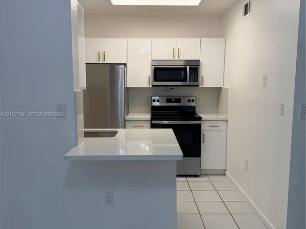 7101 SW 129th Ave APT 3, Miami, FL 33183