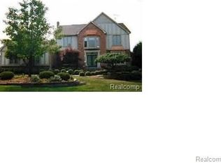 3362 Greenspring Ln, Rochester Hills, MI 48309