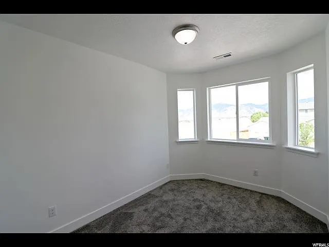 722 Ry Ln — Photo 4