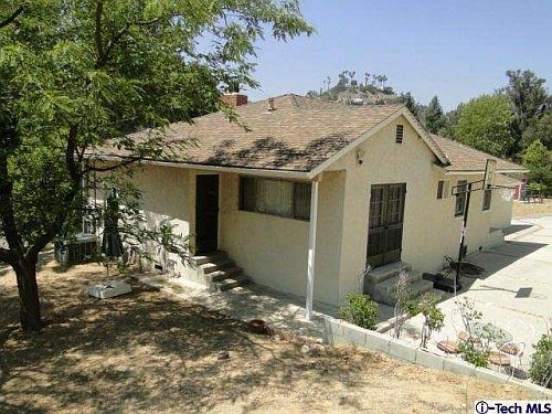 2nd image of 9872 Sunland Blvd