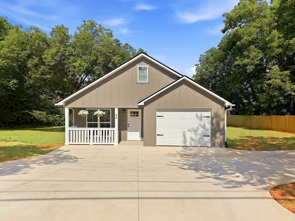 42 Peniel Rd, Columbus, NC 28782