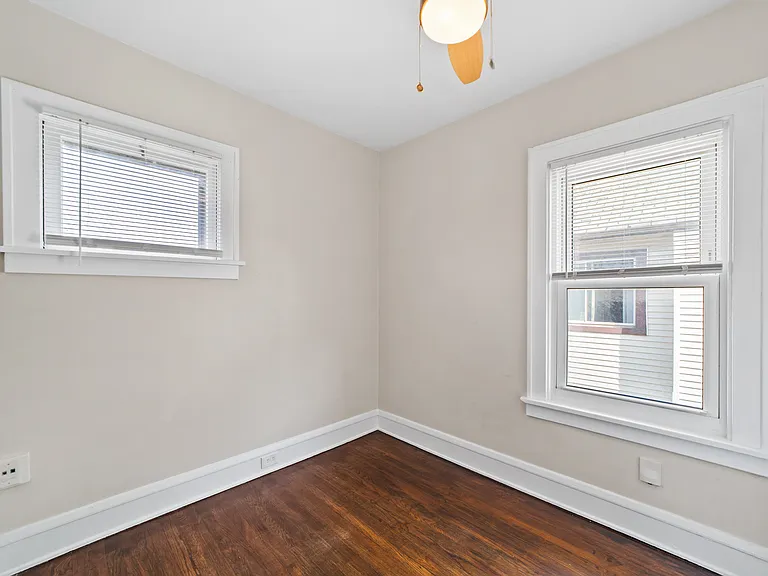 2138 Wascana Ave #UP — Photo 9