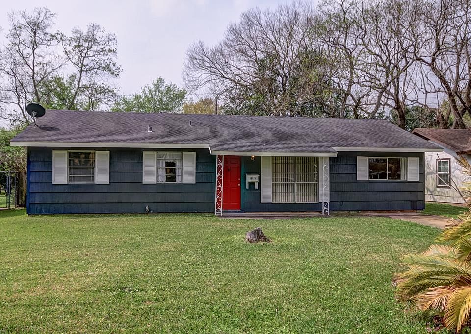 1st image of 10926 Eddyrock St