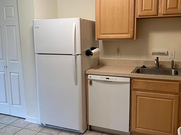 4th image of 7802 Dassett Ct APT 103