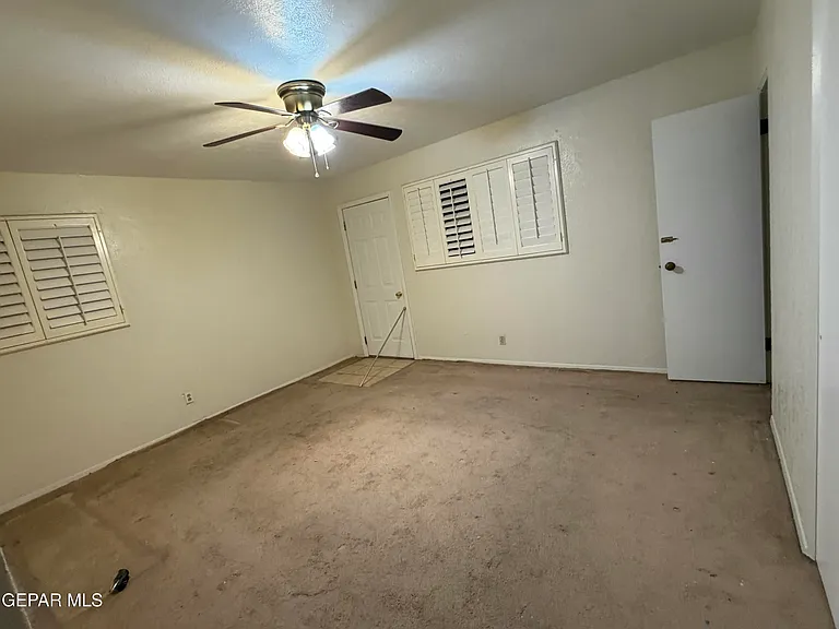 8208 Dempsey Ave — Photo 8