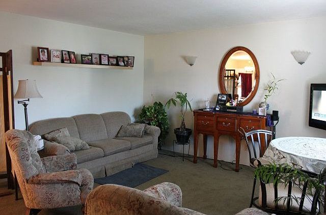 2nd image of 3172 Mount McKinley Dr