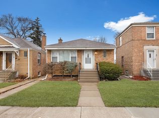 17 W 141st St, Riverdale, IL