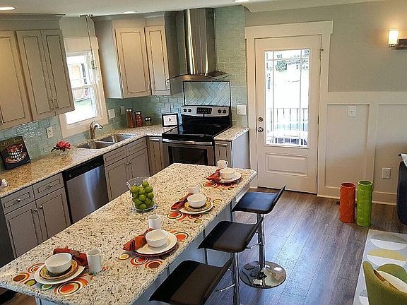 3rd image of 307 Wren Ln