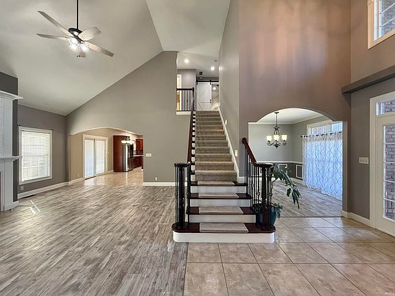 4th image of 7777 Scottsdale Dr
