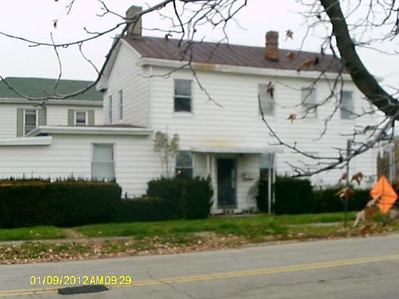 5th image of 7849 Hamilton Ave