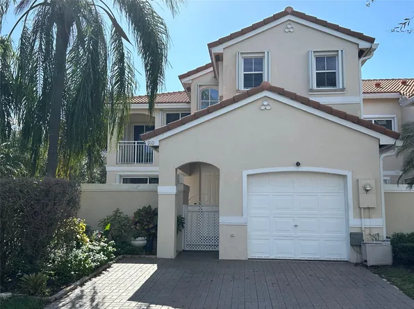 910 Doveplum Court #910, Hollywood, FL 33019