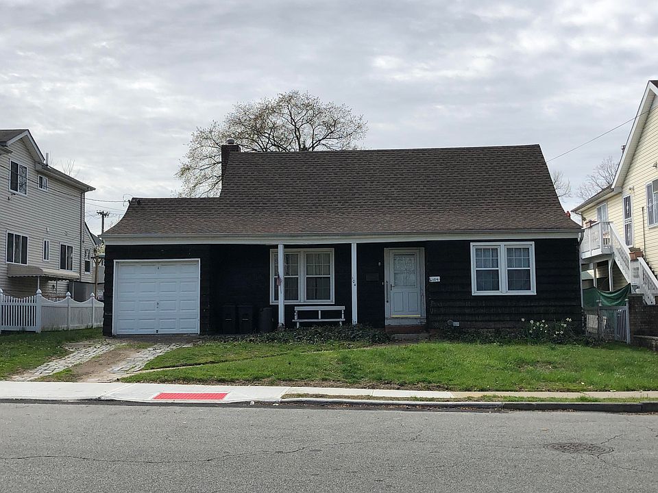 1st image of 104 Kirshon Ave