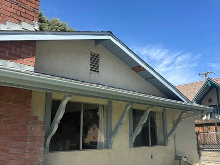 6641 Ivins Dr — Photo 2