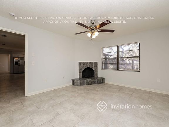 5th image of 810 Sandalwood Dr