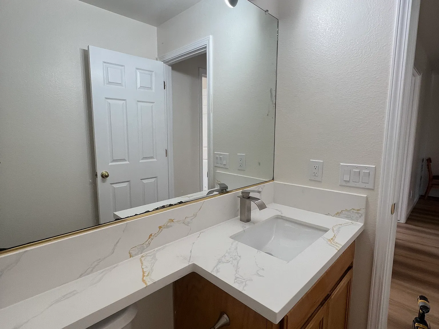 7 bed, 3635 sqft, $3,595 — Photo 4